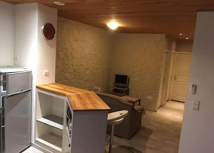Gite Aux Aspres Logement De 65M²